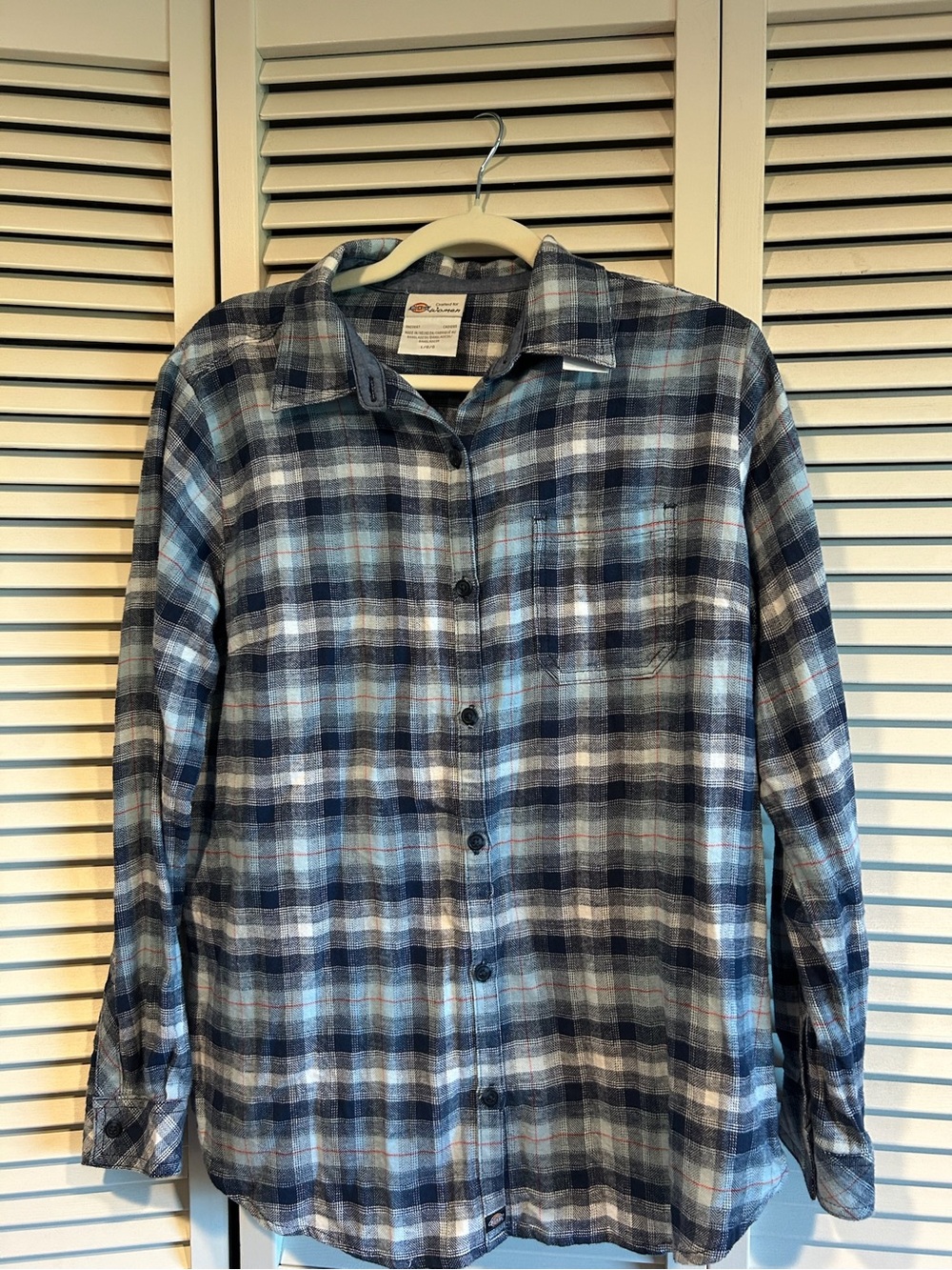 🐎🧲 Dickies Blue Gray Plaid Button-Up Shirt - Rodeo Ready!